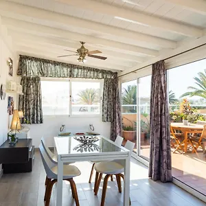 https://los-delfines-22-apartment.in-canary-islands.com
